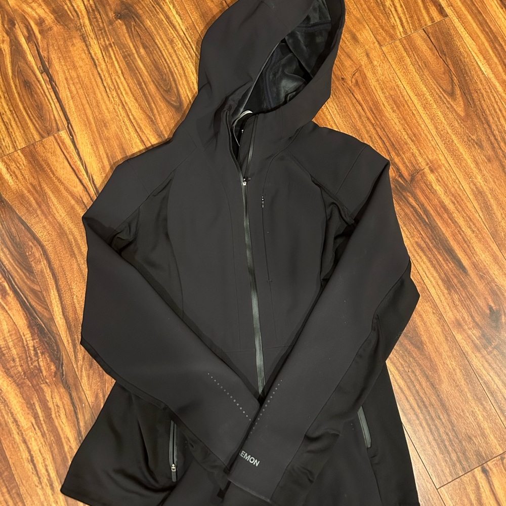 Lululemon rain jacket